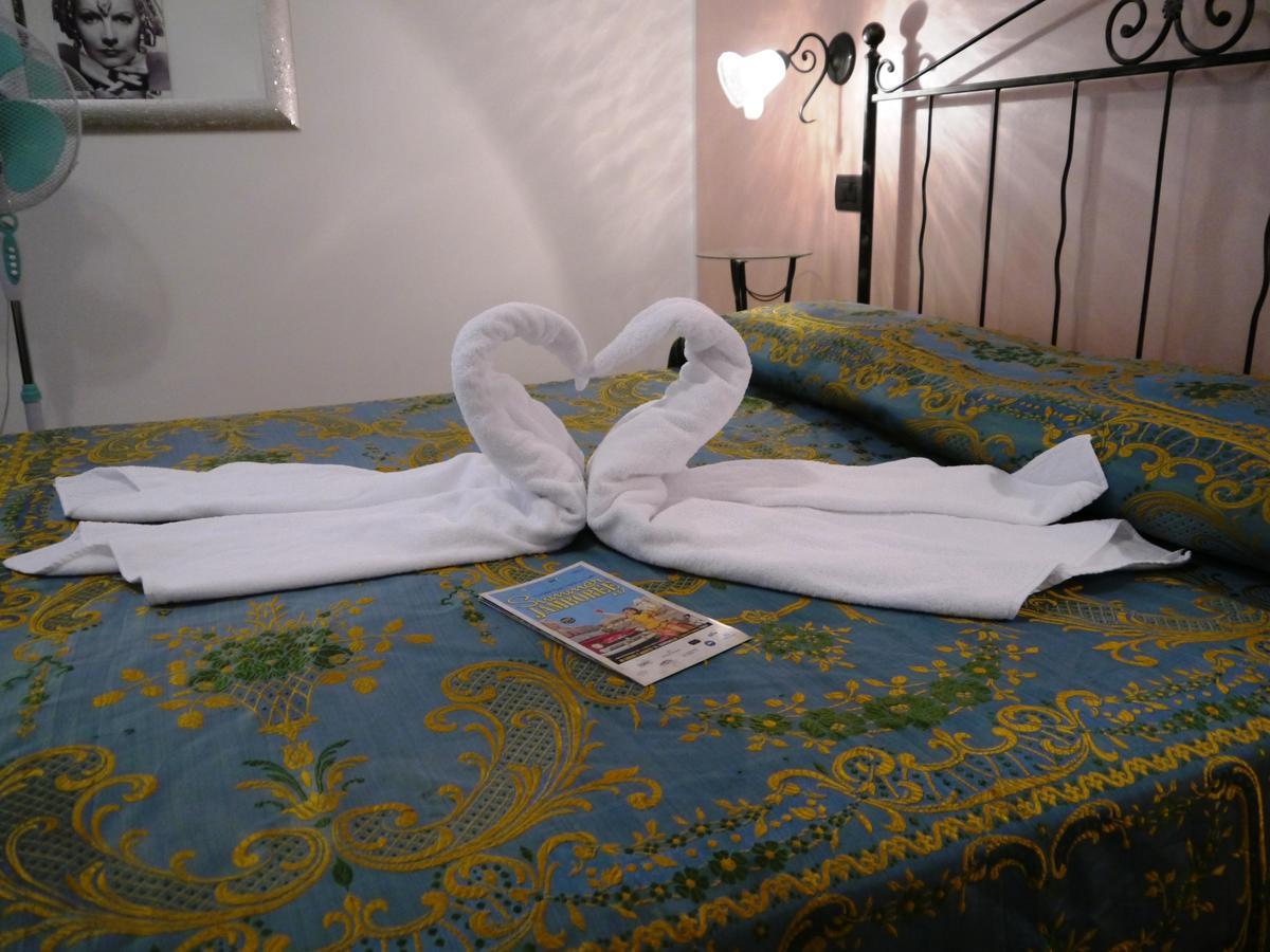 B&B Le Dive Ostra Extérieur photo